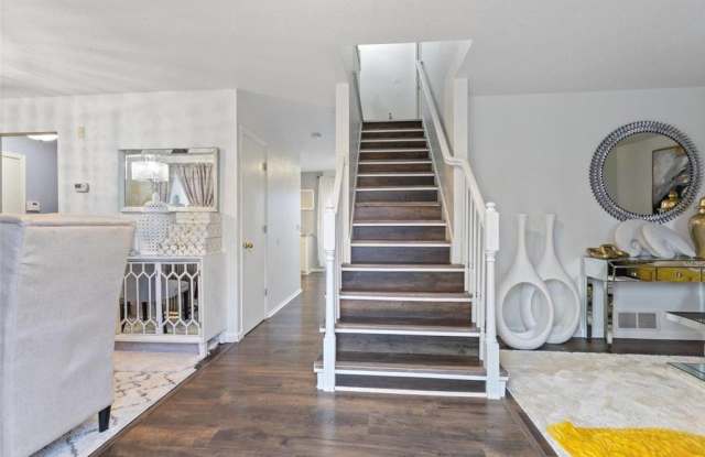 4826 Nason Parkway NE