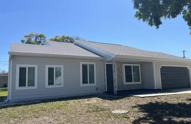 1071 Cadillac Drive NE