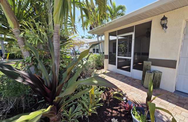 5501 SE Nassau Terrace