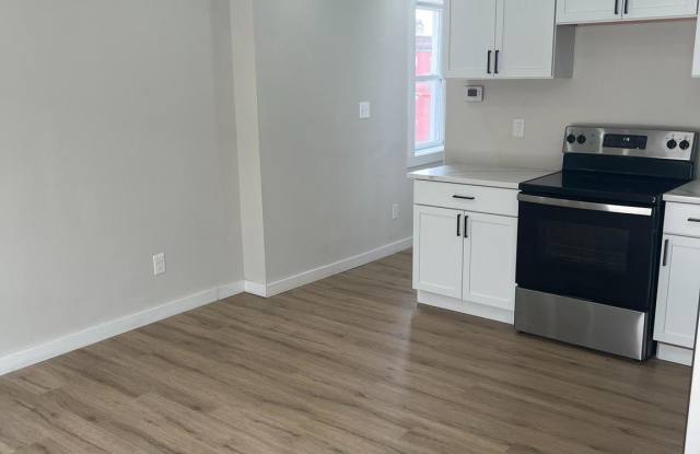 133 W HUNTINGDON STREET