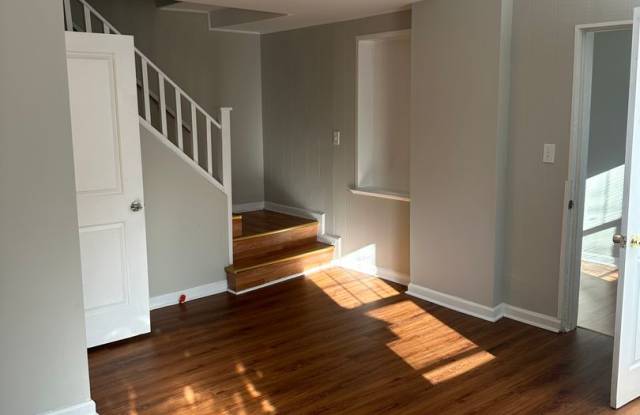 Spacious Renovated Home! Den Space  Bonus Recreation Room in Basement! Central Air! W/D! 2 Car Garage! Available Now!