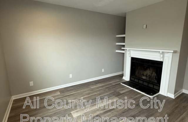3104 Brickdale
