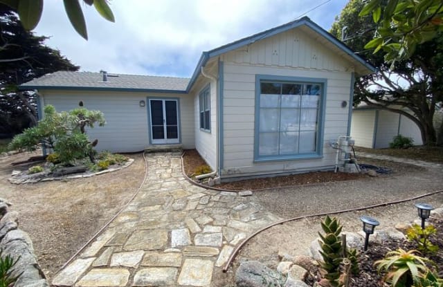 1387 Jewell Avenue - 1387 Jewell Avenue, Pacific Grove, CA 93950