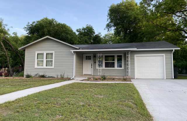 415 West Rucker Street