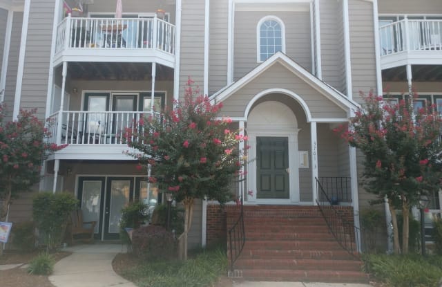 3701 Cotswold Avenue Unit 3G - 3701 Cotswold Avenue, Greensboro, NC 27410