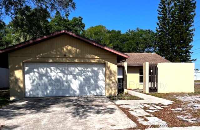 3395 Carriage Dr. - 3395 Carriage Drive, Palm Harbor, FL 34684