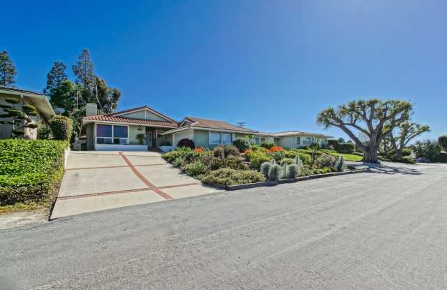 CHARMING & AIRY, 4BR2BA MONTEMALAGA HILLTOP HOME W/ “QUEENS NECKLACE” VIEWS, 2-CAR GARAGE & BEAUTIFULLY LANDSCAPED, SERENE YARD CLOSE TO PARKS, SCHOOLS & SHOPPING!