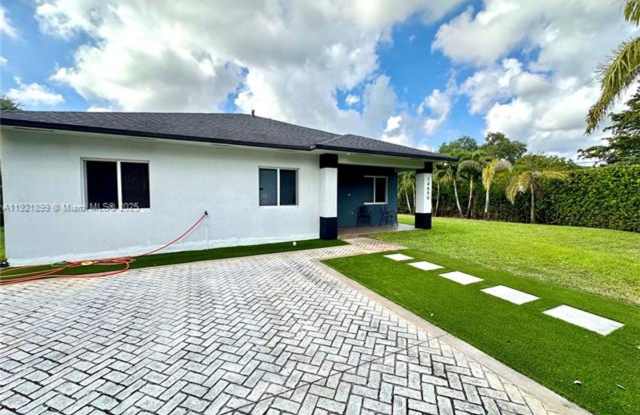 Photo of 14890 NE 10th Ave #0 MIAMI, FL 33161-2456