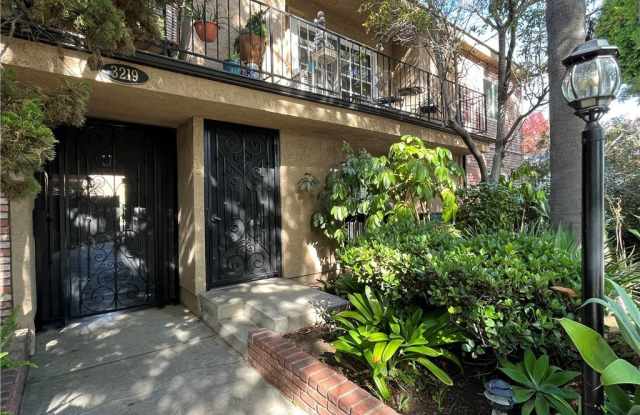 Photo of 3219 Colorado