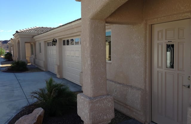 2882 Osborn Dr - 2882 Osborn Dr, Lake Havasu City, AZ 86406