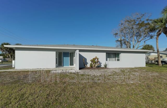 2137 Couver Dr - 2137 Couver Drive, Sarasota County, FL 34231