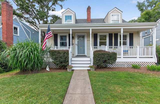 Photo of 5713 19TH Street N