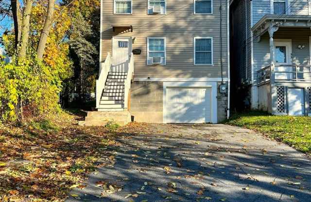 Photo of 101 Delafield Street