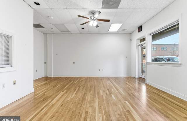 7 W PICCADILLY Street unit: 9