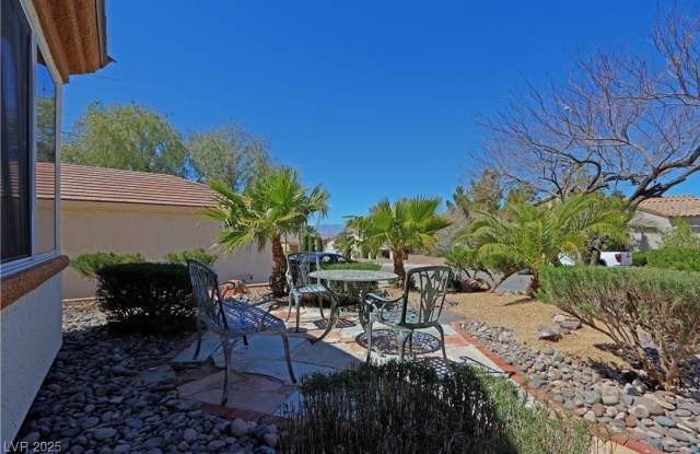 2881 Thunder Bay Avenue