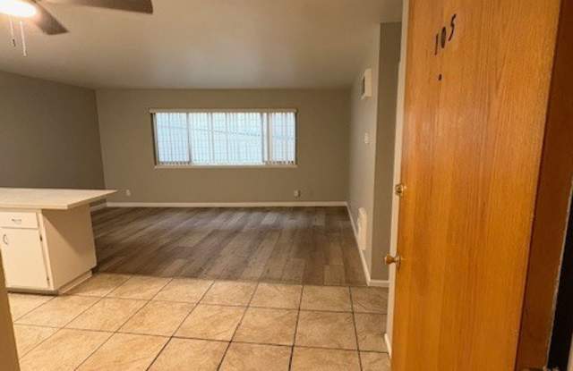 Photo of 303 Lee Street