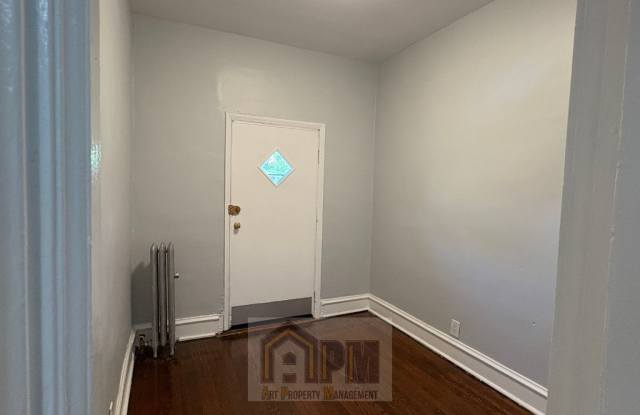 6239 South Eberhart Avenue - 2