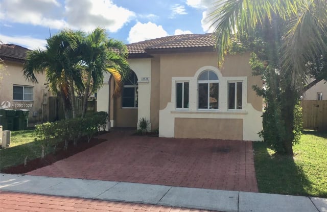 2536 NE 41st Ave - 2536 Northeast 41st Avenue, Homestead, FL 33033