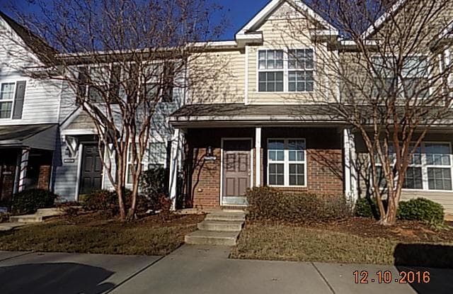 11044 Derryrush Dr - 11044 Derryrush Dr, Charlotte, NC 28213