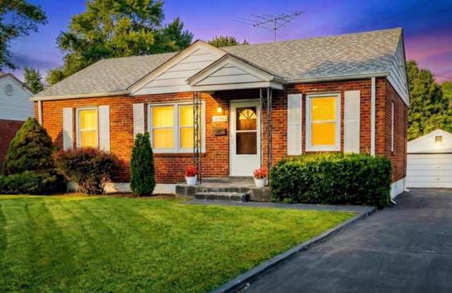 1250 South New Florissant Road