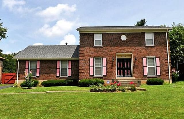 Nottinghamshire Dr 4803 - 4803 Nottinghamshire Drive, Jeffersontown, KY 40299