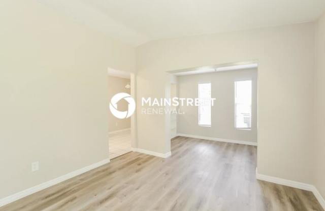 6114 Oakcrest Circle