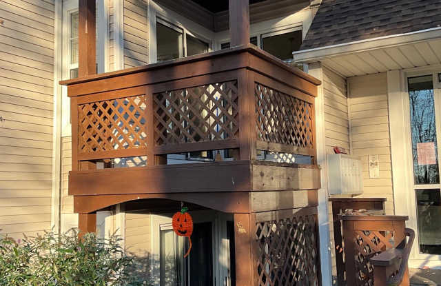 1300 Cedarwood Drive