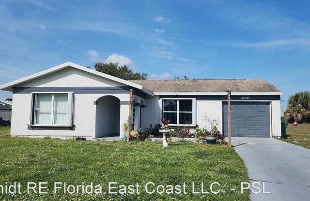 1318 SE La Rose Court - 1318 Southeast Larose Court, Port St. Lucie, FL 34952