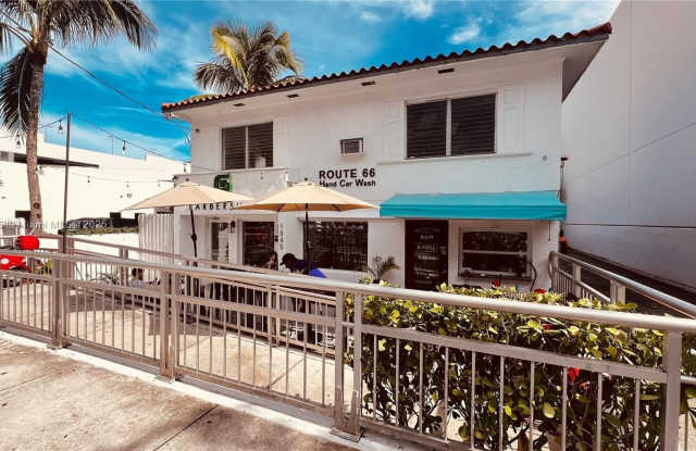 Photo of 1845 Bay Rd