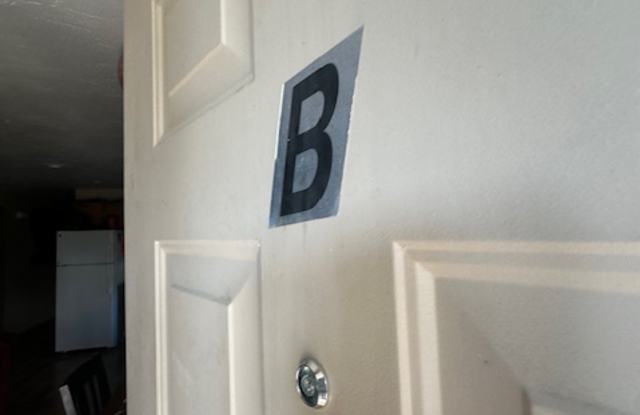 706 Darby Street - B