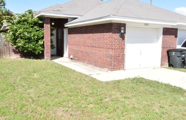 2303 Wales Cir - 2303 Wales Circle, Killeen, TX 76549