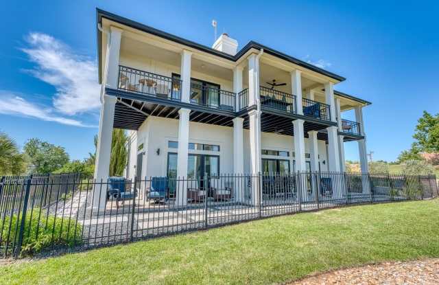 Photo of 3305 Close Call