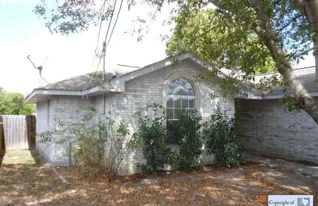 2216 Michigan Street - 2216 Michigan Street, New Braunfels, TX 78130