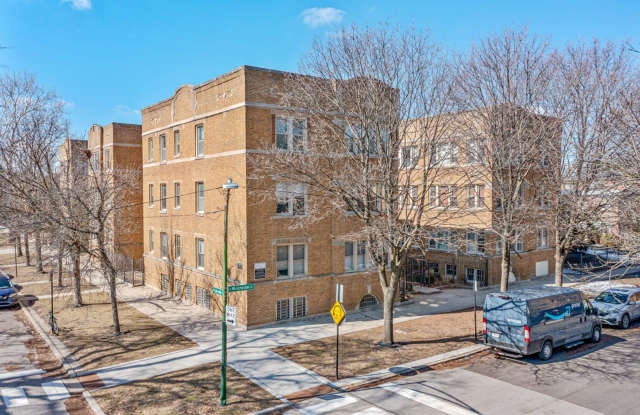 4700 Winchester Apt.