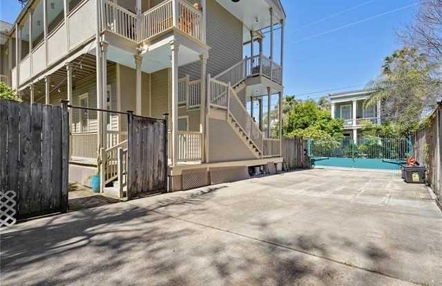 1333 JOSEPHINE Street