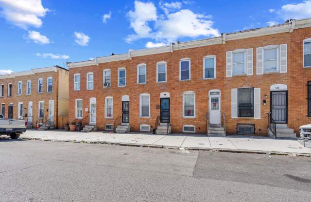 Spacious 2-Bedroom/2-Bathroom Home with Modern Amenities in West Baltimore!