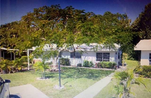 815 Courtington Lane unit: 2