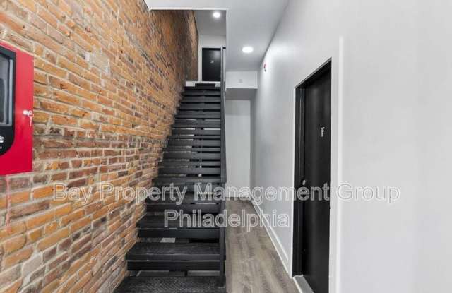 1928 E Cumberland St