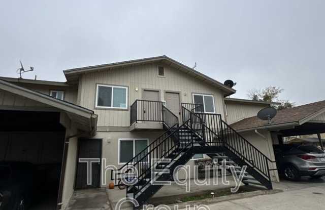 Photo of 809 Monarch Circle