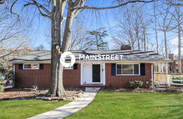 Photo of 1521 Drumcliffe Road Southwest