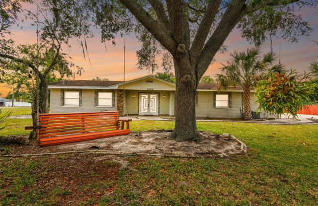 1302 BRANDONWOOD Drive