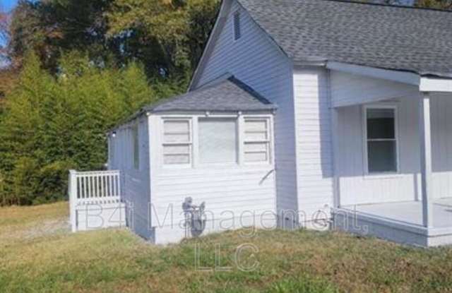 1175 Blue Creek Road