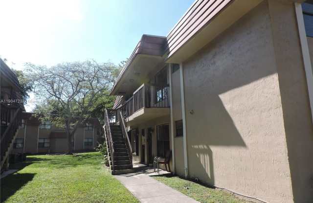 Photo of 14867 SW 104th St