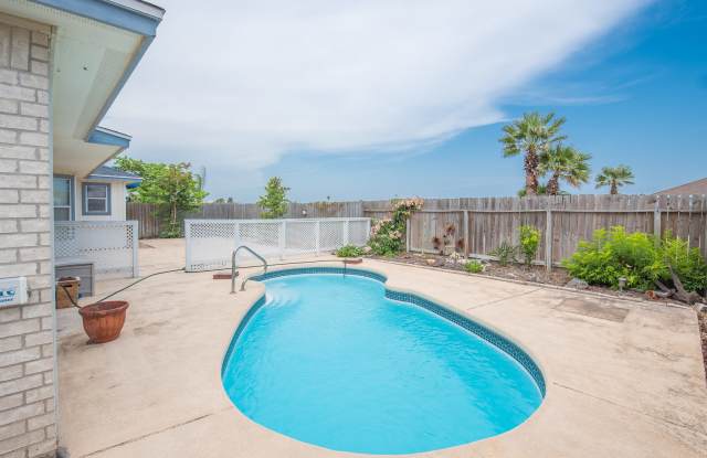 15026 Aquarius St
