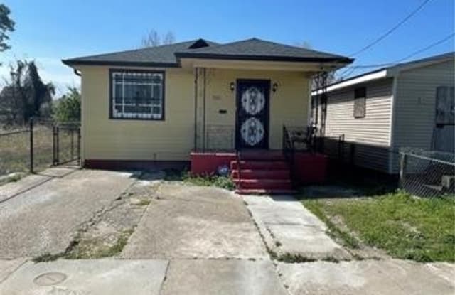 3122 N JOHNSON Street - 3122 North Johnson Street, New Orleans, LA 70117