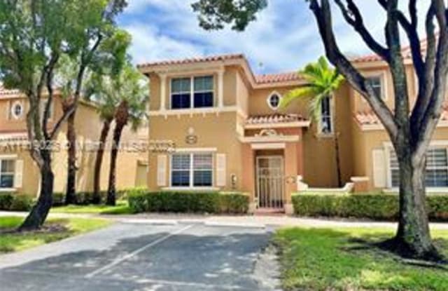 8450 Nw 138th Ter - 8450 Northwest 138th Terrace, Miami Lakes, FL 33016