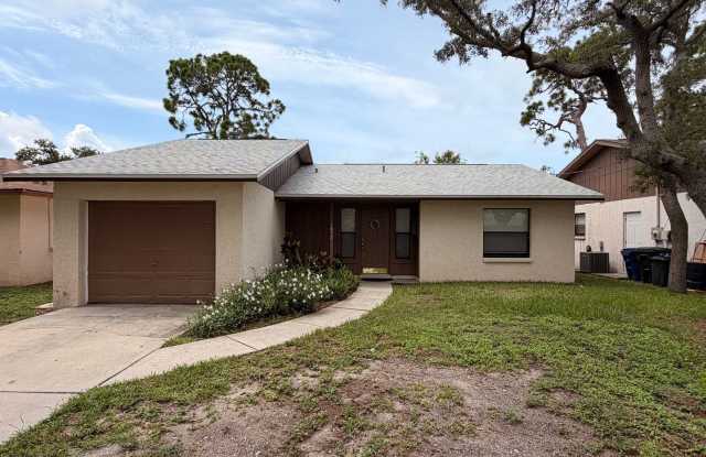 2/2 Bedroom house with 1 car garage and fenced yard.