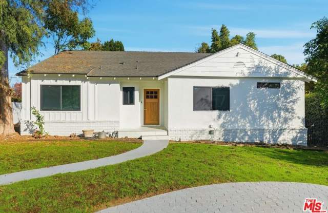 Photo of 12455 Milbank St