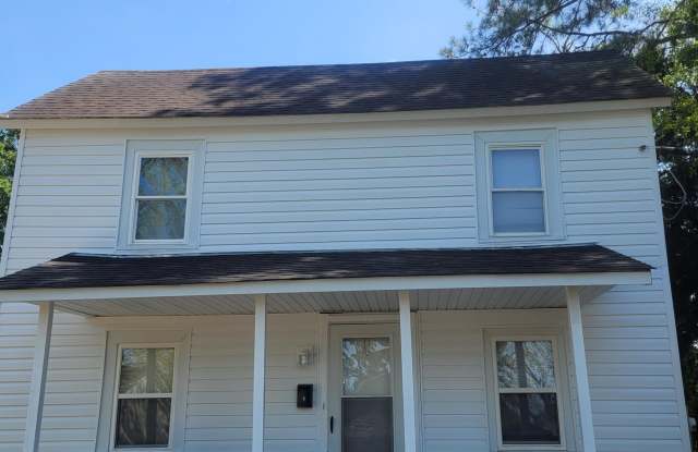 906 Willow Street - 906 Willow Street, Elizabeth City, NC 27909