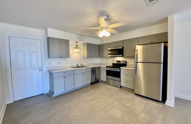 Photo of 9553 Lillian Hwy